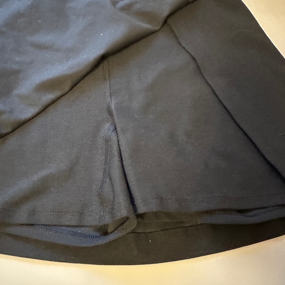 NWT Outdoor Voices Court Skort 4.5” Black Women's Skirt | Size XS - Picture 10 of 10